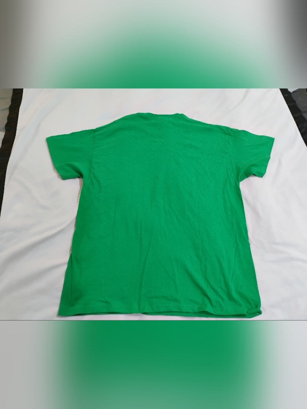 Gildan Bright Green Tee with Yellow and Black Toucan Graphic - Picture 7 of 9